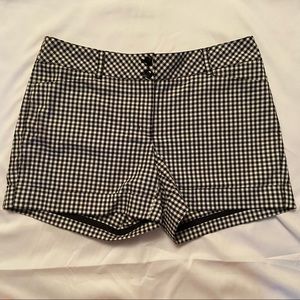 White House Black Market Plaid Women’s Shorts Size 12